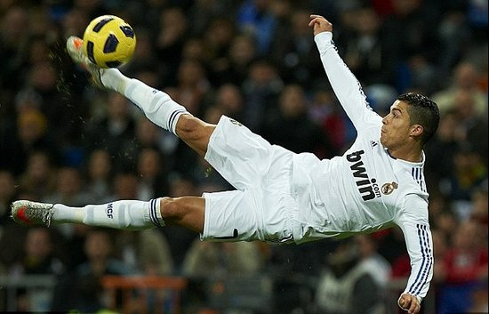 的中场调度 的中场调度