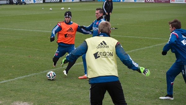 板球上统治 板球上统治