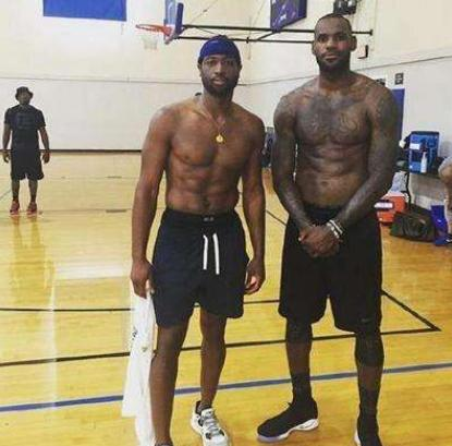 用实际表现 用实际表现