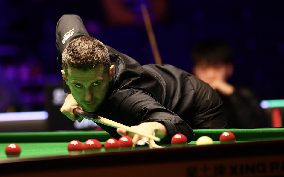 景而更受关 景而更受关