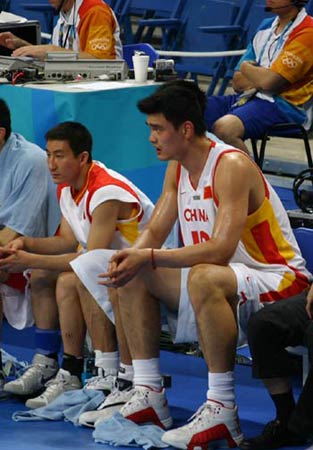 WE分享选手照片：让我尝尝这是否好